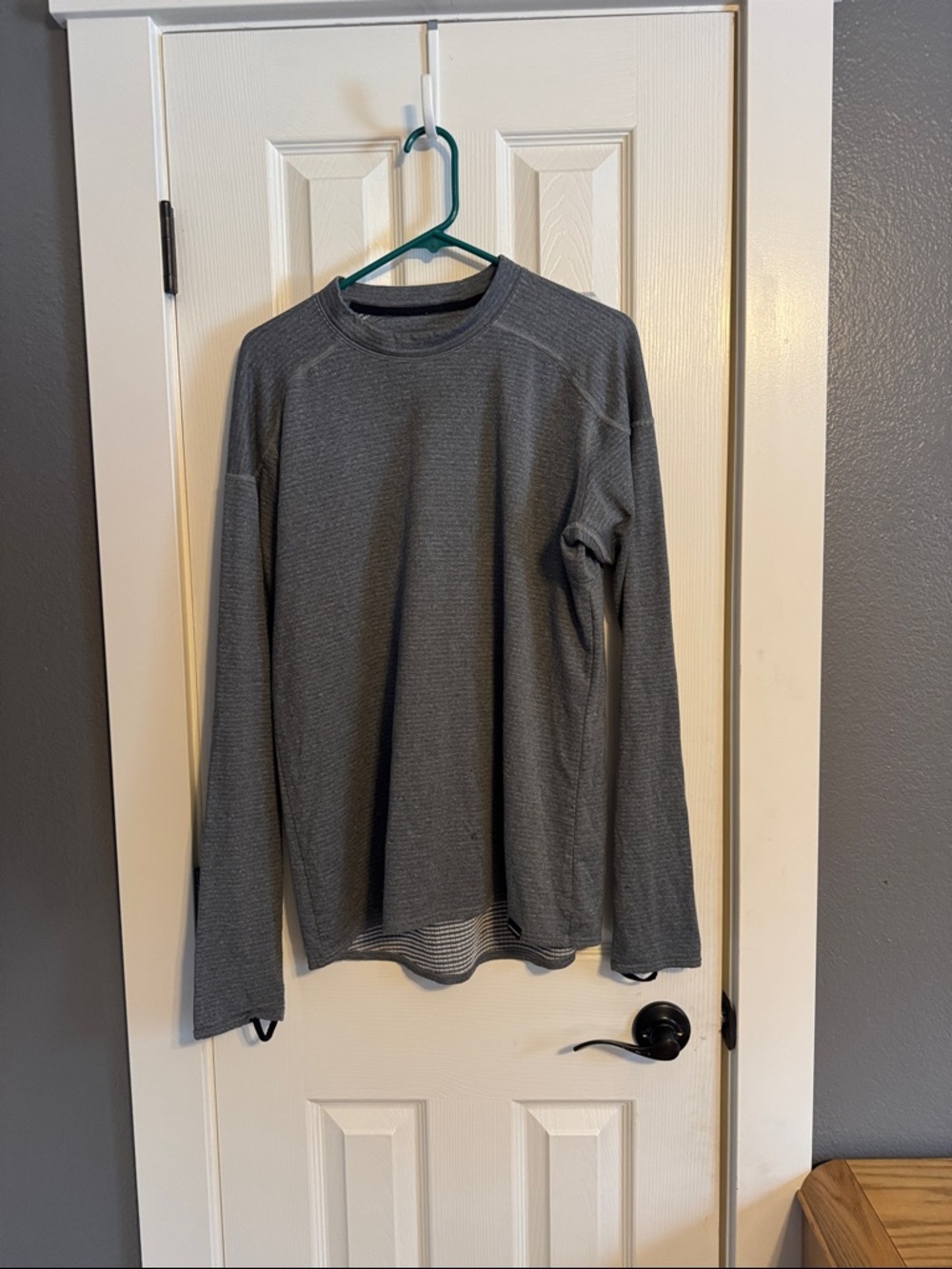 Men’s Patagonia Capilene 4 expedition weight polartec base layer size XL